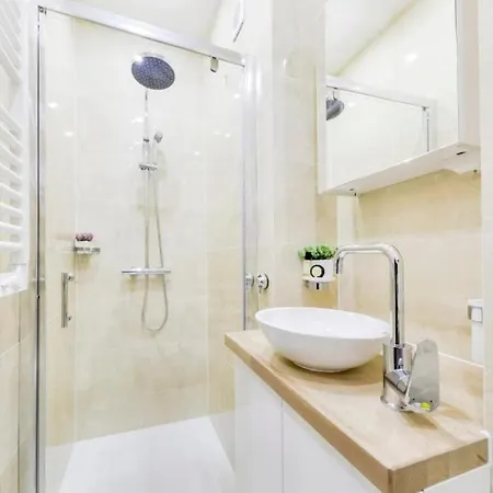 Appartamento Juliette - Tiny 1br Pantheon Luxembourg Hideaway *